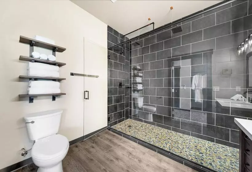 ホテル The Suites At Prairie Falls