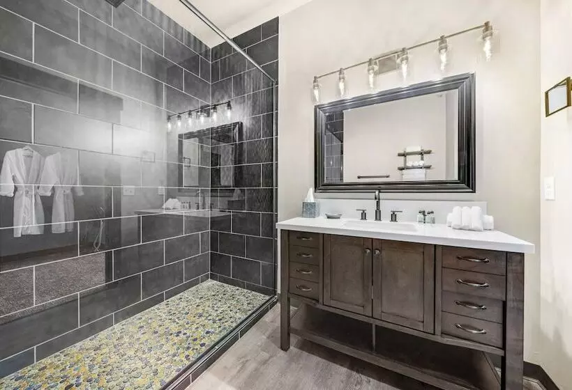 ホテル The Suites At Prairie Falls