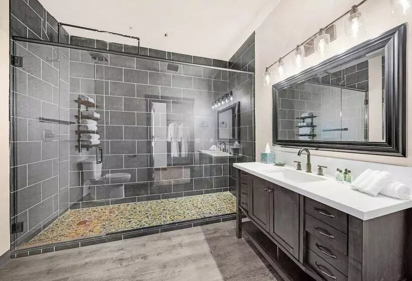 ホテル The Suites At Prairie Falls