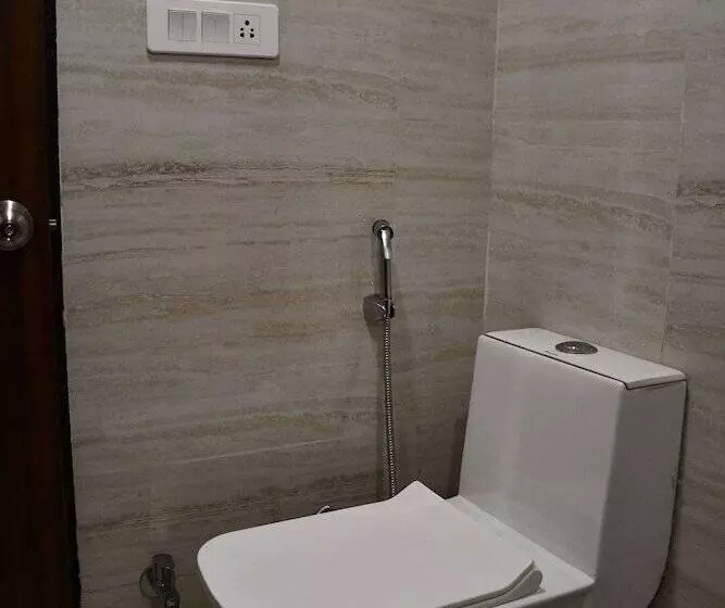 هتل Vibharaj Palace