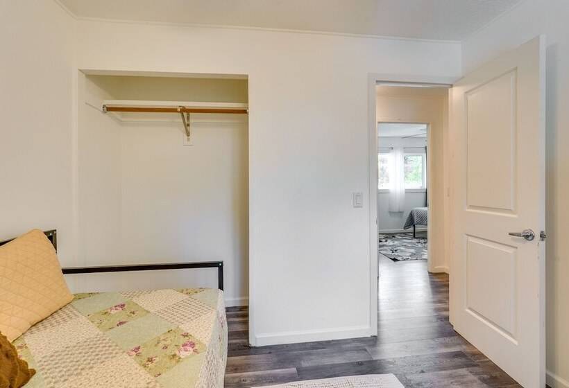 Lovely Kailua Kona Home ~ 2 Mi To Town & Beach!