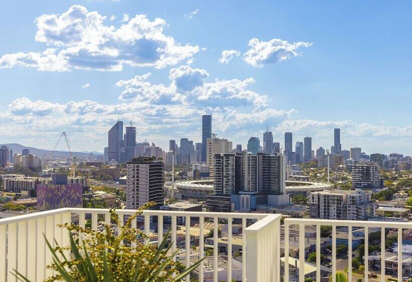 Rambla @ South City Sq