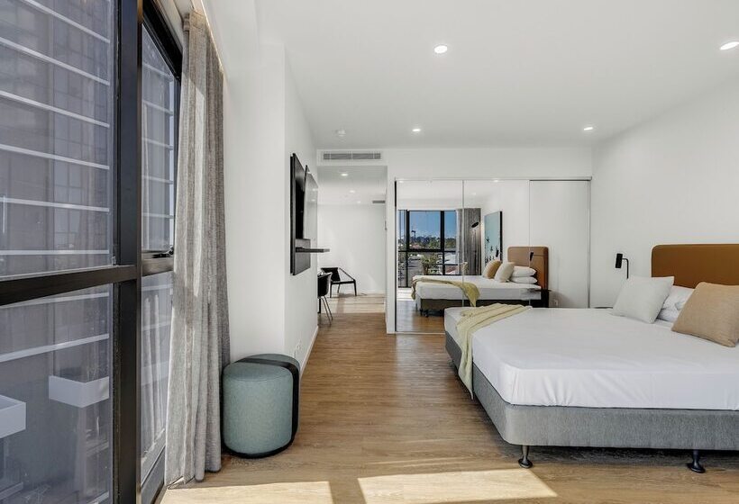 Rambla @ South City Sq