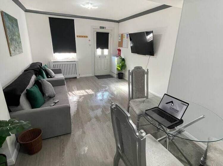 إقامة Luxury Spacious 2 Bed House In Brentwood Essex