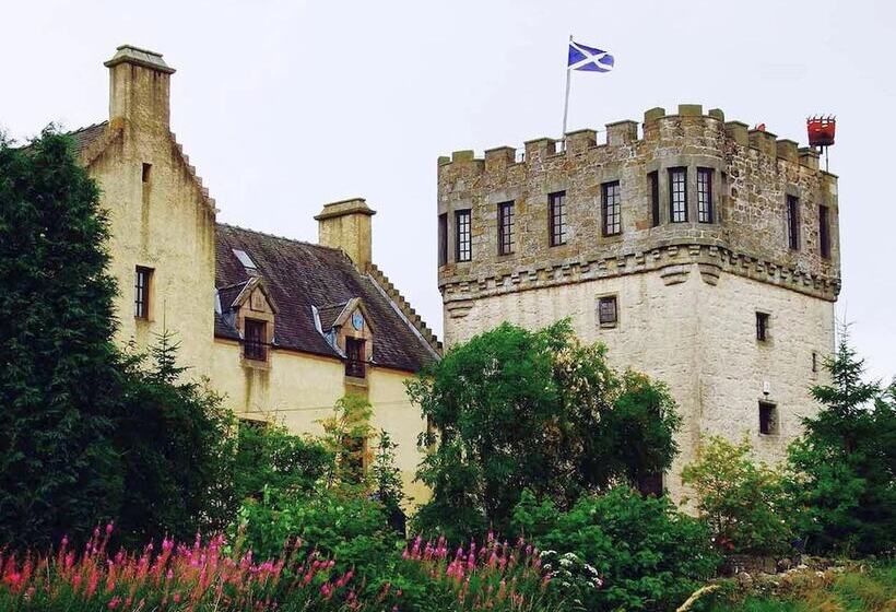 Residens The Tower At Plane Castle