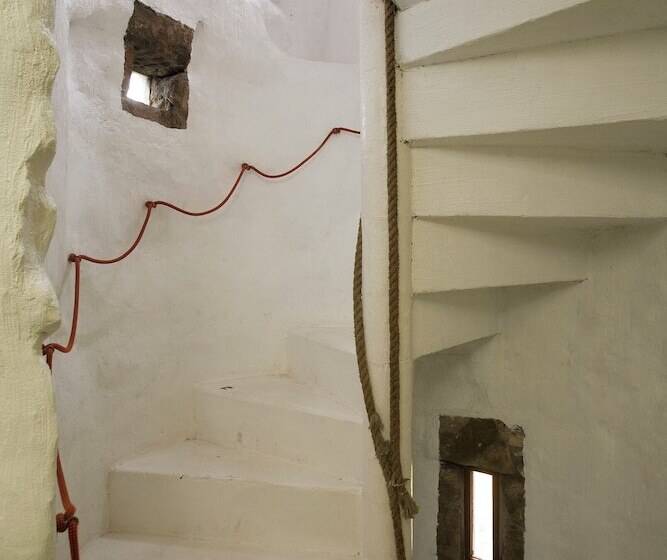 Residens The Tower At Plane Castle