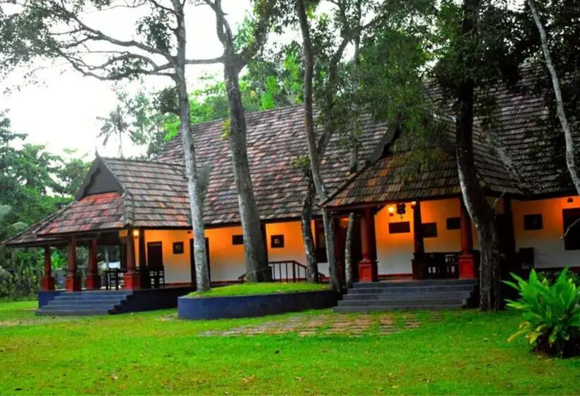 リゾートホテル Marari Beach Palace
