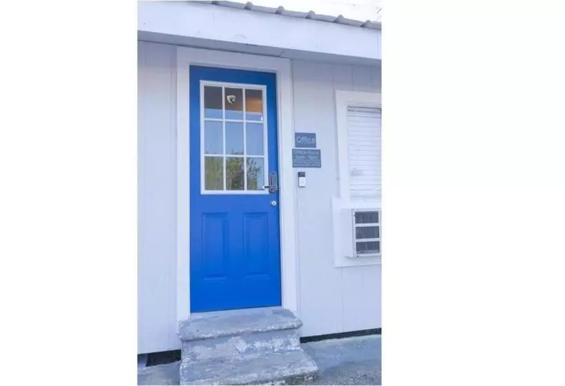 Sands Motel By Oyo Winnie