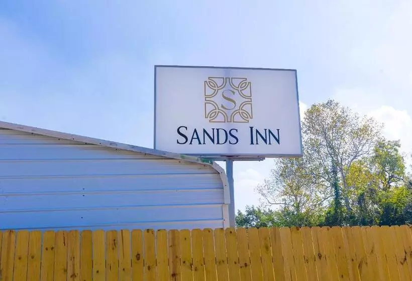 Sands Motel By Oyo Winnie