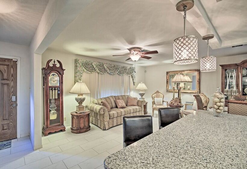 St. Petersburg Home W/ Tropical Yard & Pool!