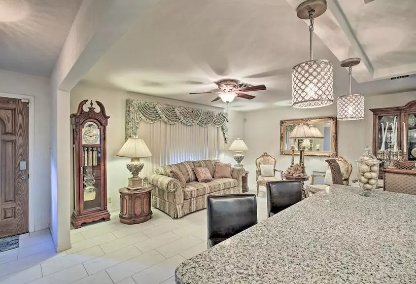 St. Petersburg Home W/ Tropical Yard & Pool!