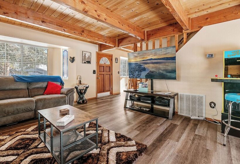 The Lost Boys Hideaway