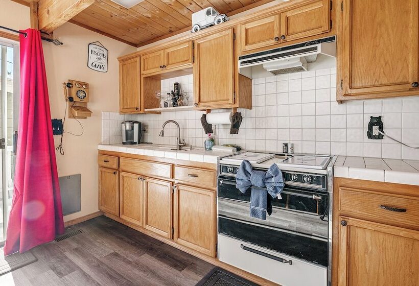 The Lost Boys Hideaway