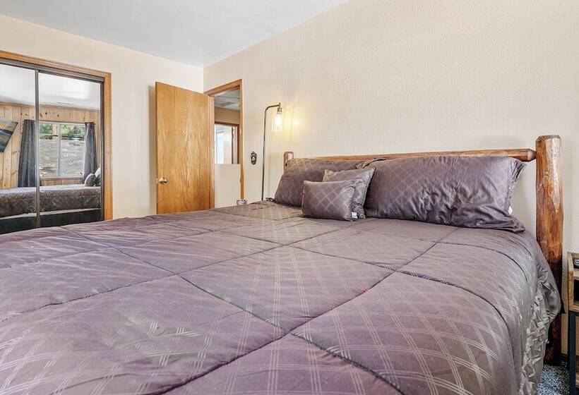 The Lost Boys Hideaway