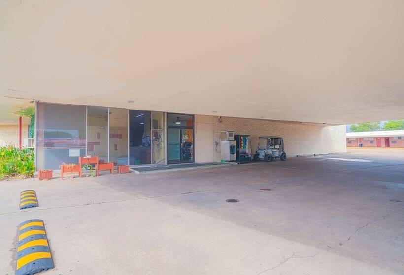 Town & Country Motel Bossier City By Oyo