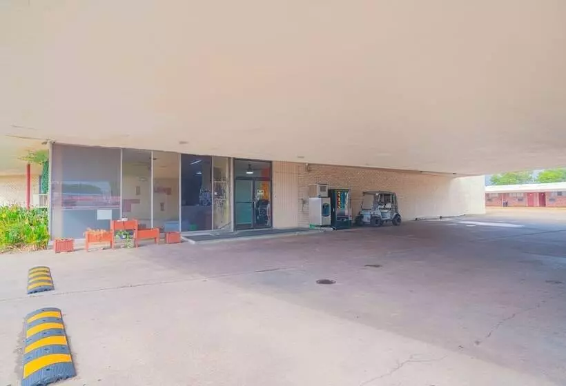 Town & Country Motel Bossier City By Oyo
