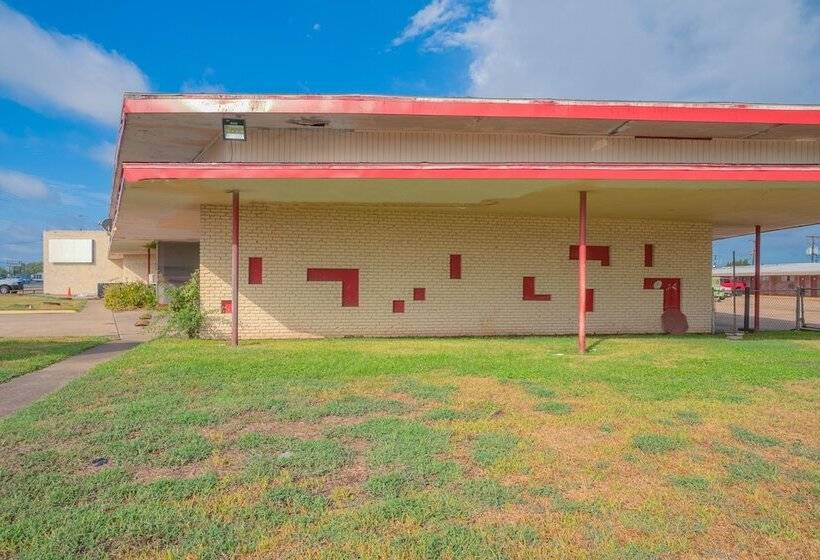 Town & Country Motel Bossier City By Oyo