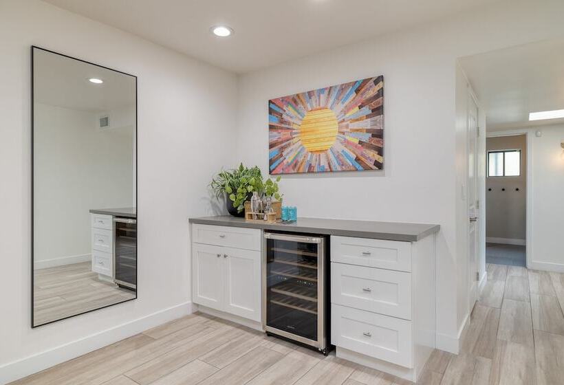 White Agate By Avantstay Pool + Playground