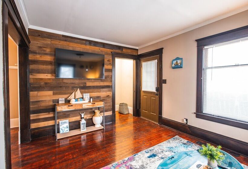 Wine Valley Bungalow