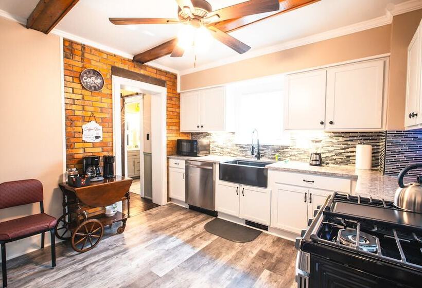 Wine Valley Bungalow