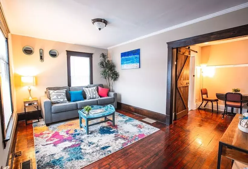 Wine Valley Bungalow