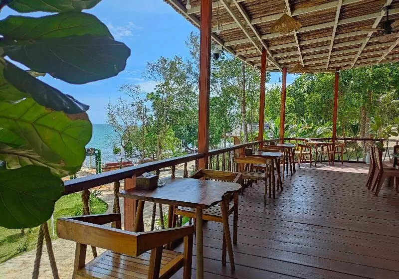 Dg Royal Resort