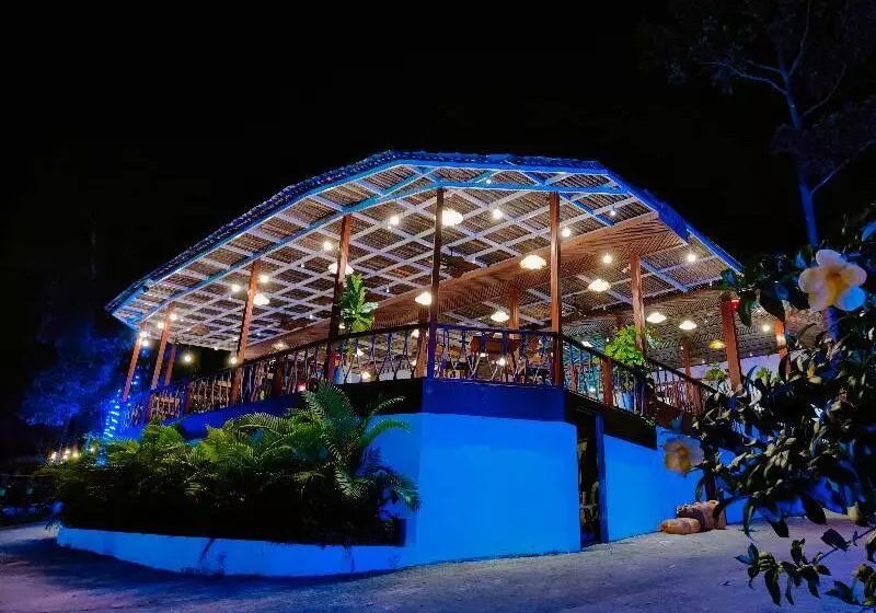 Dg Royal Resort