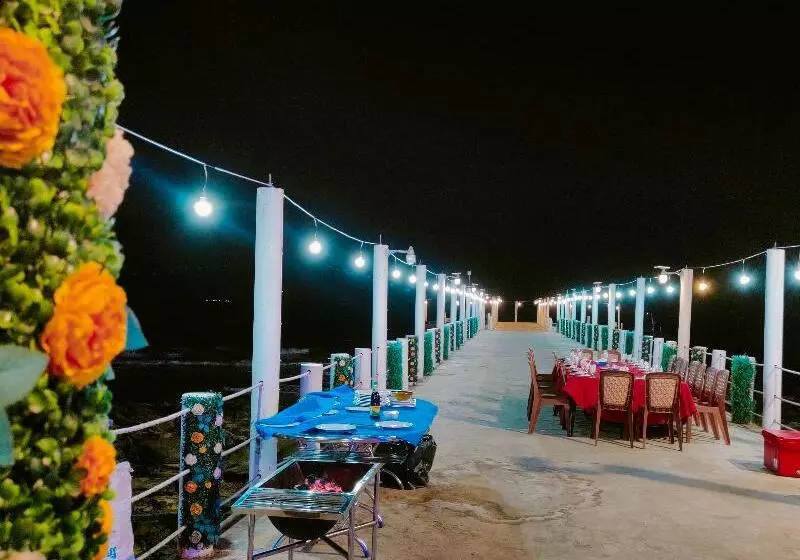 Dg Royal Resort