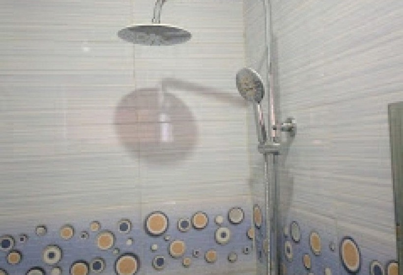 Doreen Grand Hotel & Suites