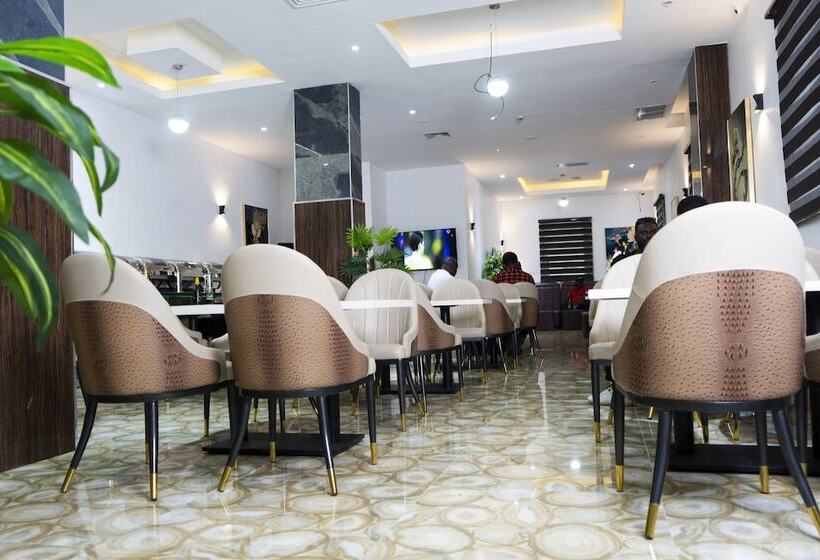 Garden Top Hotel Festac