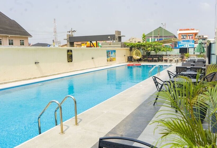 Garden Top Hotel Festac