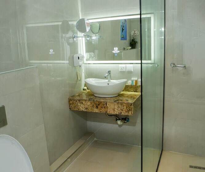 Garden Top Hotel Festac