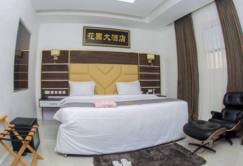 Garden Top Hotel Festac