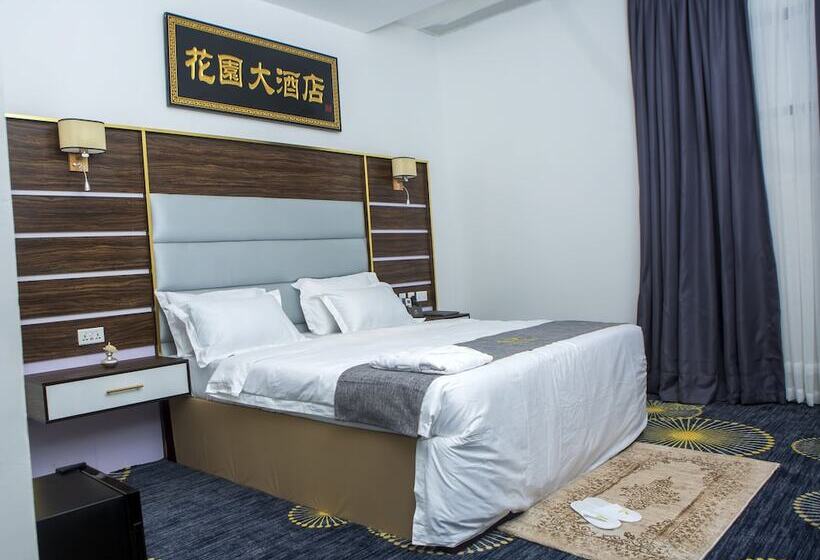 Garden Top Hotel Festac