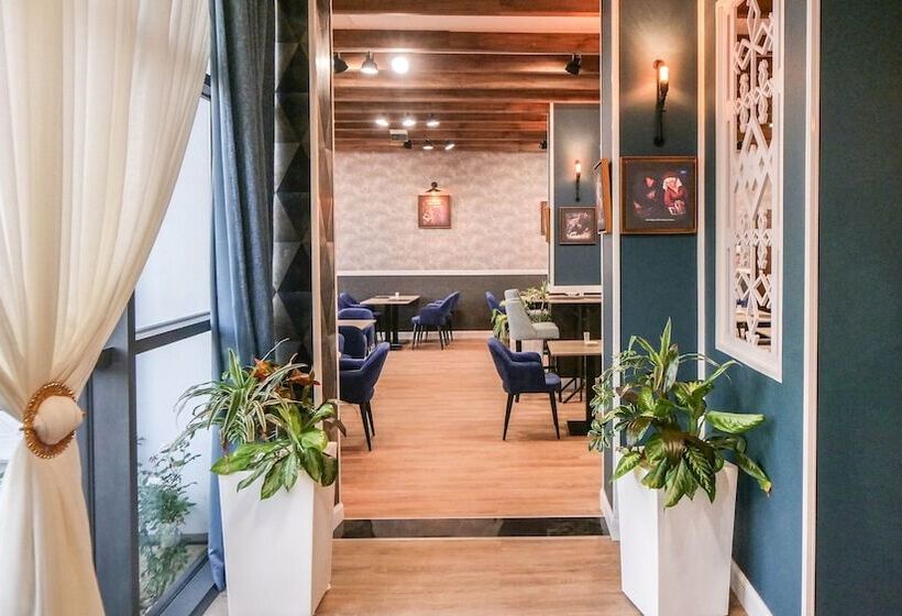 هتل Atlantis Bejaia Aéroport