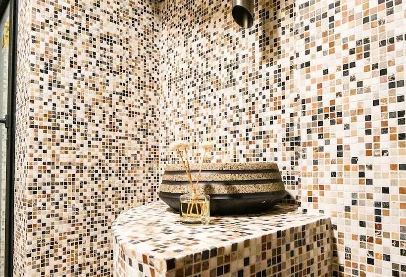 هتل Atlantis Bejaia Aéroport