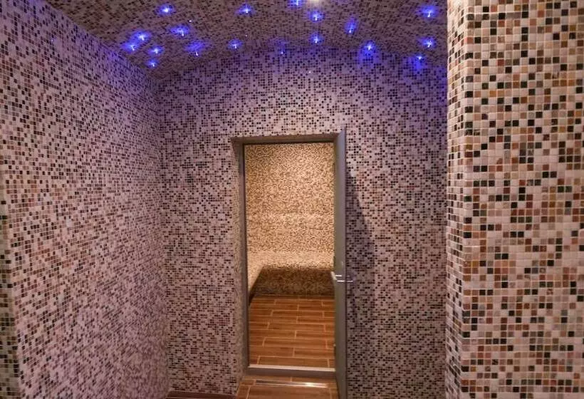 هتل Atlantis Bejaia Aéroport