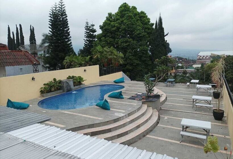 ホテル Batu Indah Pool Villa