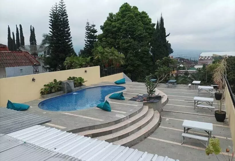 Hotel Batu Indah Pool Villa