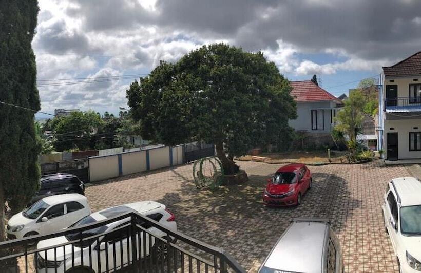 ホテル Batu Indah Pool Villa