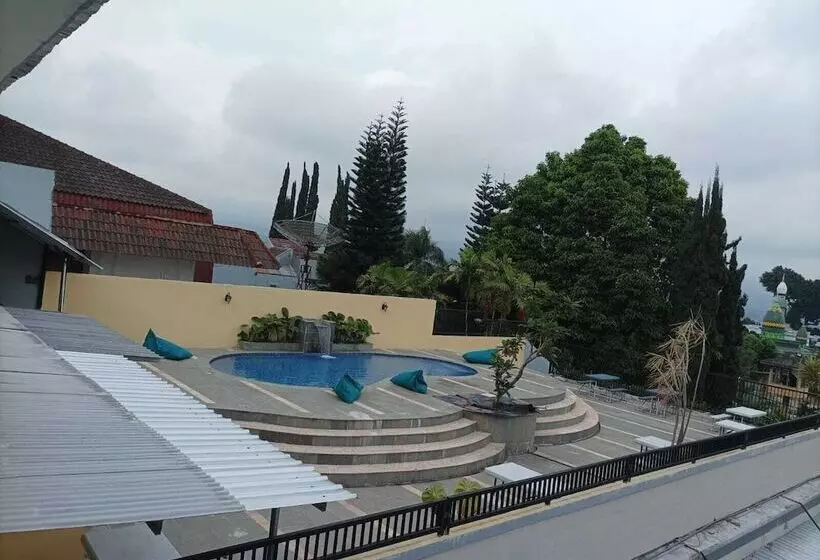 Hotel Batu Indah Pool Villa