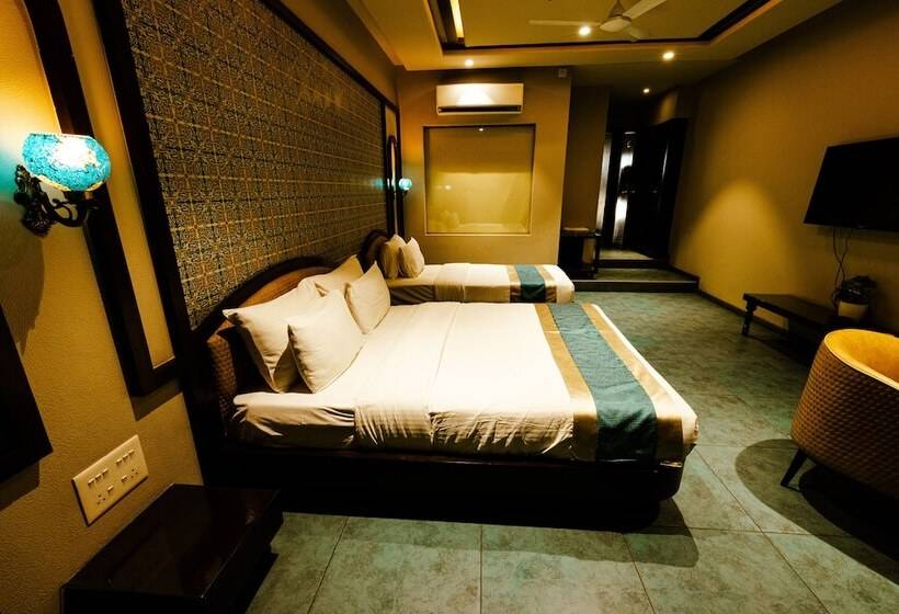 ホテル Brij Residency