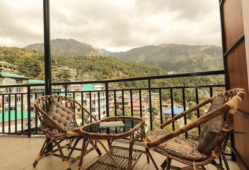 Buddha S Abode  Best Hotel In Mcleodganj Main Market