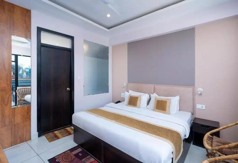 Buddha S Abode  Best Hotel In Mcleodganj Main Market