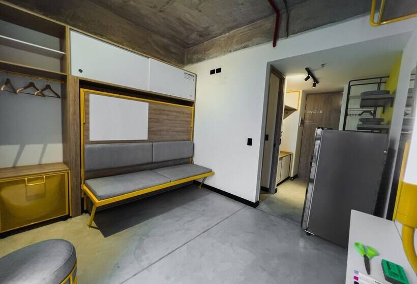 בית מלון כפרי Indie Universe Creative