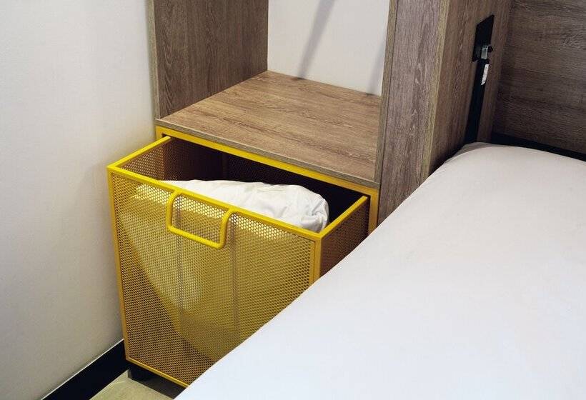 בית מלון כפרי Indie Universe Creative