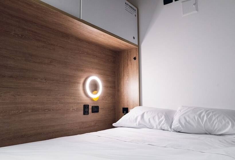 בית מלון כפרי Indie Universe Creative