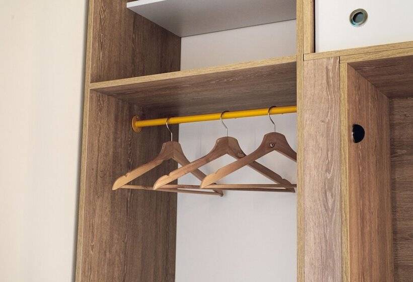 בית מלון כפרי Indie Universe Creative