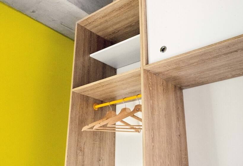 בית מלון כפרי Indie Universe Creative