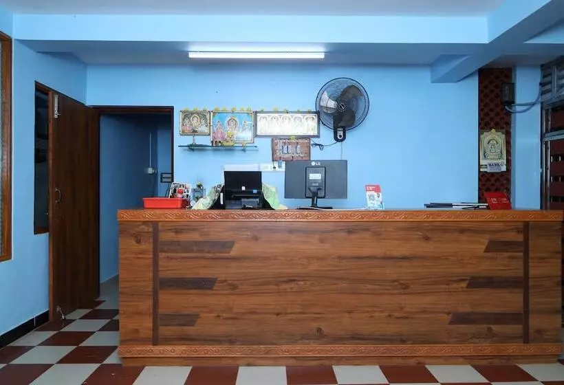 Hotelli Dolphin Beach Guest House